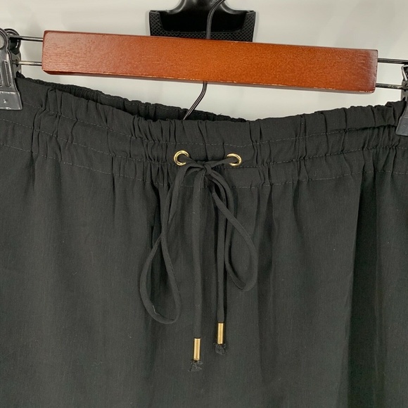 Express Black Drawstring Mini Skirt - Picture 4 of 9